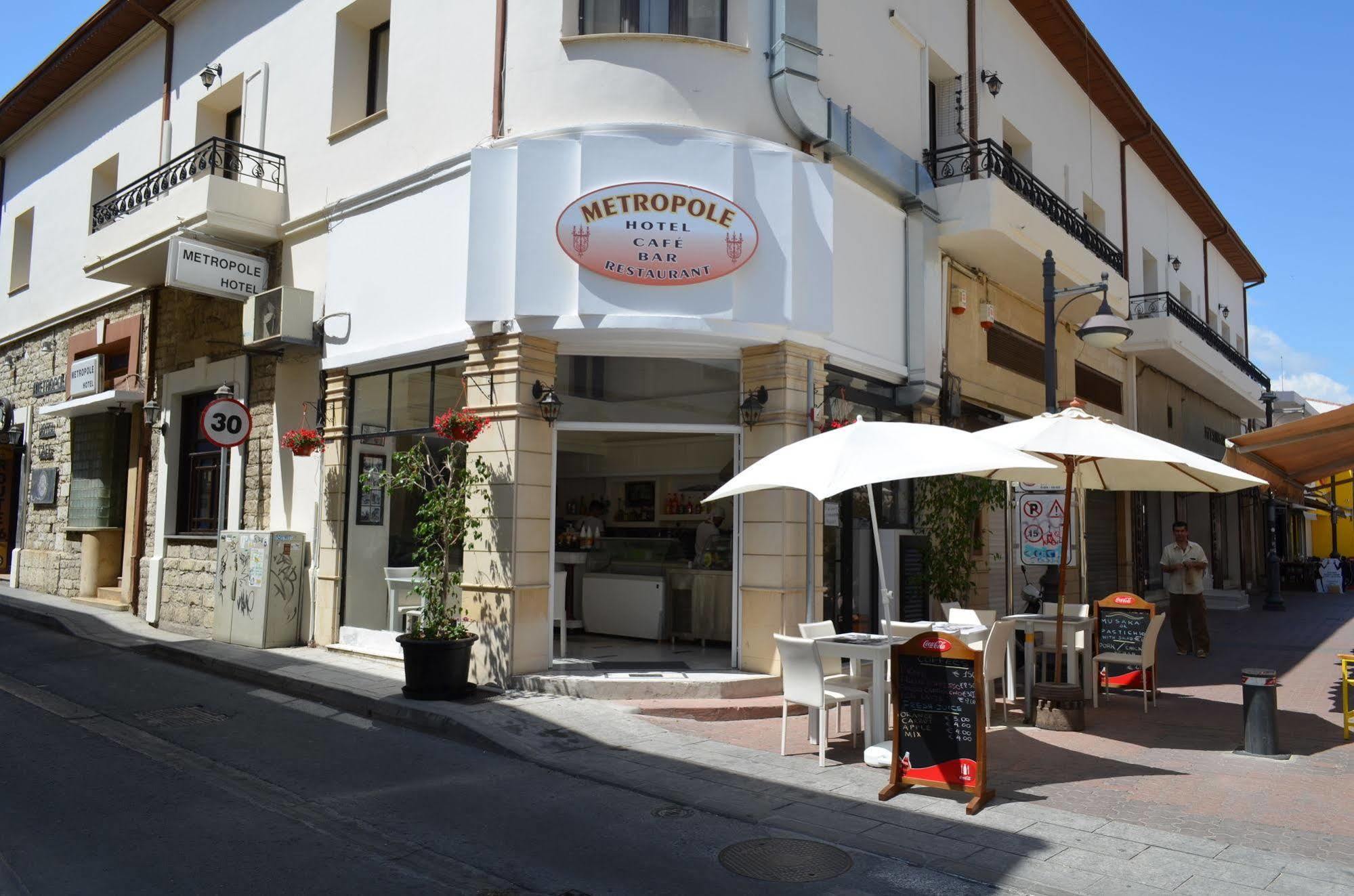 Metropole Hotel Limisso Esterno foto